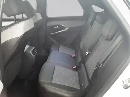 Photo 40 Peugeot 3008  Hybrid 145 e-DCS6