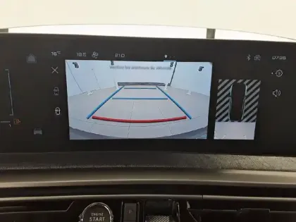 Photo 46 Peugeot 3008  Hybrid 145 e-DCS6