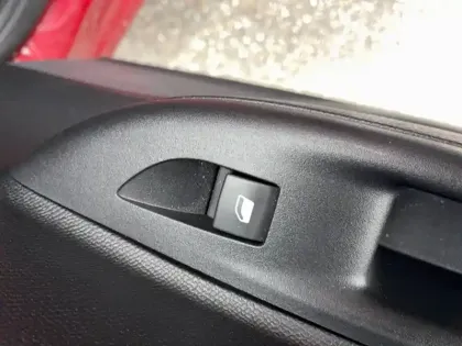 Photo 63 Opel Mokka  Electrique 136 ch & Batterie 50 kWh