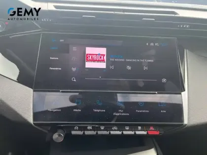 Photo 46 Peugeot 408  PHEV 180 e-EAT8