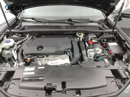 Photo 13 Peugeot 508  SW Hybrid 225 e-EAT8