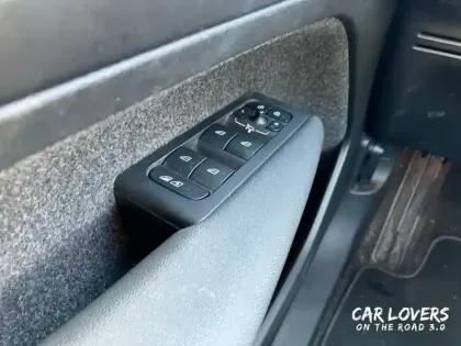 Photo 23 Volvo Xc40  Recharge 231 ch 1EDT