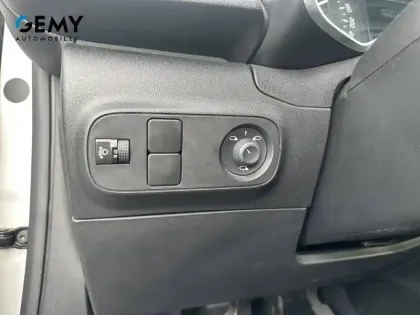 Photo 12 Citroën C3  PureTech 83 S&S BVM5