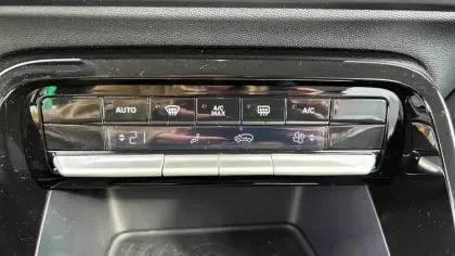 Photo 14 Citroën C3 Aircross  Hybride 145 e-DCS6