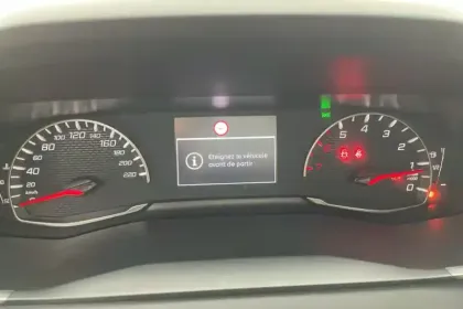 Photo 48 Peugeot 208  100 S&S BVM6