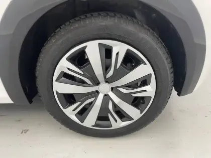 Photo 79 Peugeot 208  Electrique 50 kWh 136ch