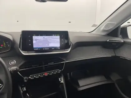 Photo 90 Peugeot 208  Electrique 50 kWh 136ch