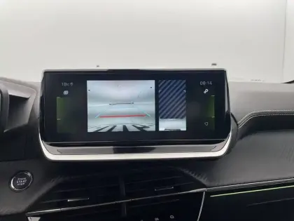 Photo 44 Peugeot 208  PureTech 100 S&S EAT8