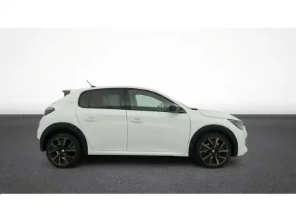 Photo 29 Peugeot 208  PureTech 100 S&S EAT8