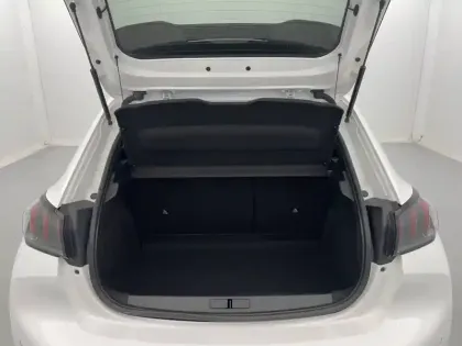 Photo 32 Peugeot 208  PureTech 100 S&S EAT8