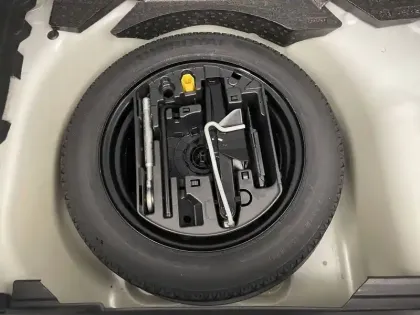 Photo 51 Peugeot 208  PureTech 100 S&S EAT8