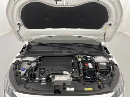 Photo 40 Peugeot 208  PureTech 100 S&S EAT8