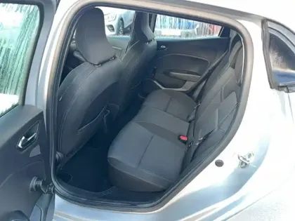 Photo 15 Renault Clio  E-Tech 140 - 21N