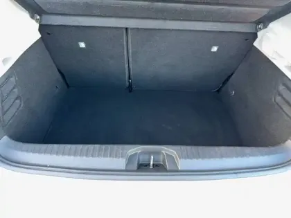 Photo 17 Renault Clio  E-Tech 140 - 21N