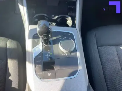 Photo 9 BMW Serie 3 318d 150 ch BVA8