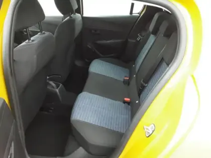 Photo 33 Peugeot 208  PureTech 75 S&S BVM5