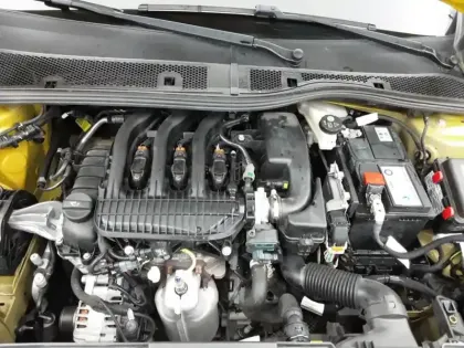 Photo 36 Peugeot 208  PureTech 75 S&S BVM5