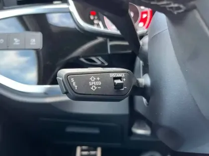 Photo 60 Audi Q3  35 TFSI 150 ch S tronic 7