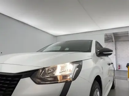 Photo 54 Peugeot 208  PureTech 75 S&S BVM5