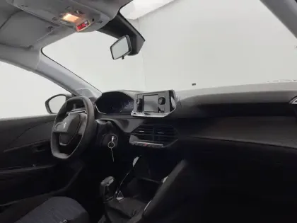 Photo 84 Peugeot 208  PureTech 75 S&S BVM5