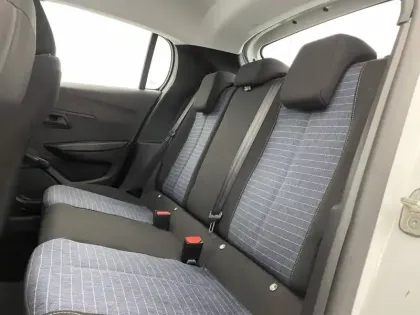 Photo 72 Peugeot 208  PureTech 75 S&S BVM5