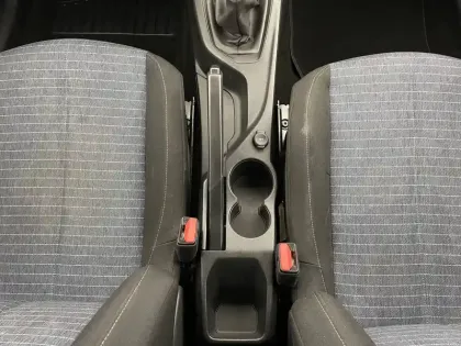 Photo 28 Peugeot 208  PureTech 75 S&S BVM5