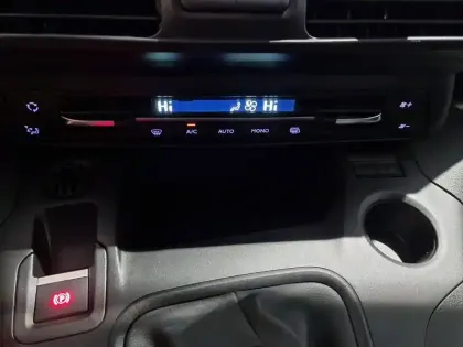 Photo 57 Peugeot Partner  FOURGON M 650 KG BLUEHDI 100 S&S BVM6