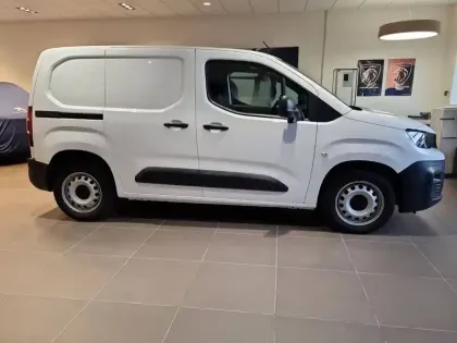 Photo 51 Peugeot Partner  FOURGON M 650 KG BLUEHDI 100 S&S BVM6