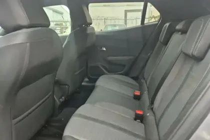 Photo 10 Peugeot 2008  Electrique 136 ch