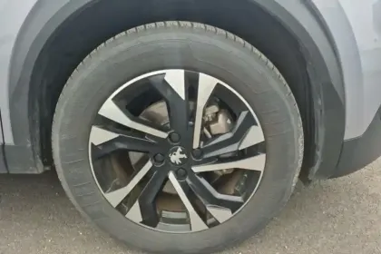 Photo 13 Peugeot 2008  Electrique 136 ch