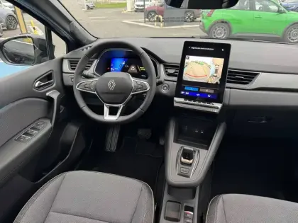 Photo 31 Renault Symbioz  E-Tech full hybrid 160 ch