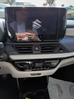 Photo 11 Suzuki Swift  1.2 Dualjet Hybrid