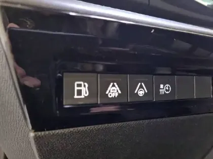 Photo 64 Peugeot 508  SW Hybrid 225 e-EAT8