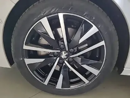 Photo 47 Peugeot 508  SW Hybrid 225 e-EAT8