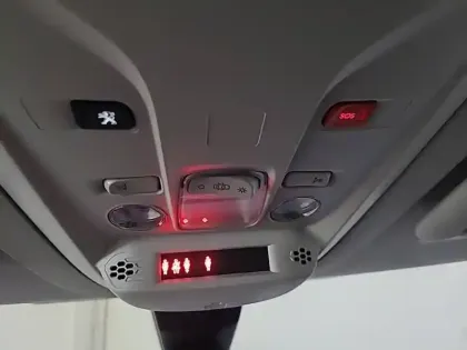 Photo 25 Peugeot Rifter  Standard BlueHDi 100 BVM5