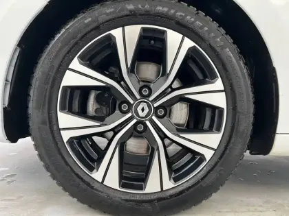 Photo 18 Renault Clio  Blue dCi 100