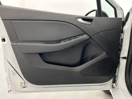 Photo 10 Renault Clio  Blue dCi 100