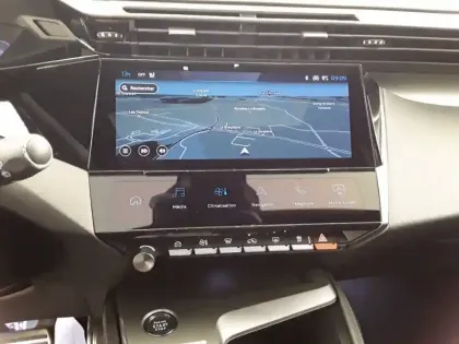 Photo 14 Peugeot 308  Electrique 54 kWh 156ch