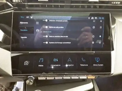 Photo 21 Peugeot 308  Electrique 54 kWh 156ch