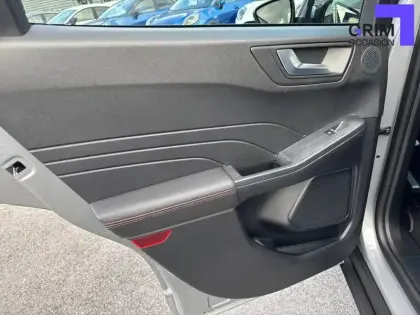 Photo 80 Ford Kuga  2.5 Duratec 190 ch FlexiFuel FHEV E85 Powershift