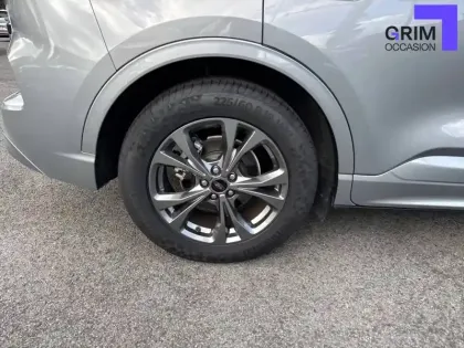 Photo 44 Ford Kuga  2.5 Duratec 190 ch FlexiFuel FHEV E85 Powershift