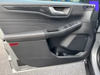 Photo 79 Ford Kuga  2.5 Duratec 190 ch FlexiFuel FHEV E85 Powershift