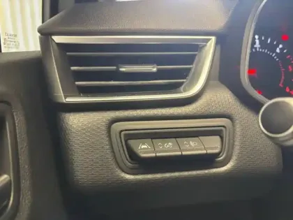 Photo 39 Renault Clio  Blue dCi 100 - 21N