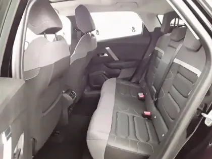 Photo 36 Citroën C4  PureTech 130 S&S EAT8