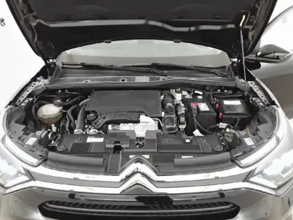 Photo 26 Citroën C4  PureTech 130 S&S EAT8