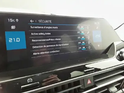 Photo 20 Citroën C4  PureTech 130 S&S EAT8