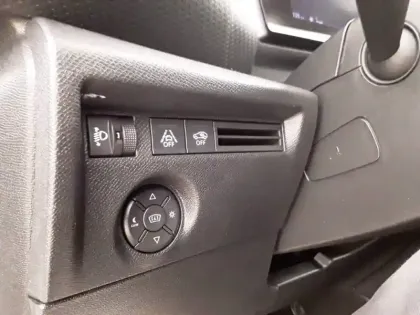 Photo 22 Citroën C4  PureTech 130 S&S EAT8