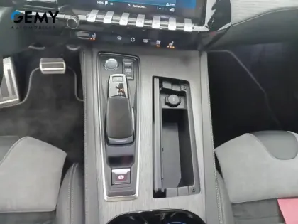 Photo 19 Peugeot 508  SW Hybrid 225 e-EAT8