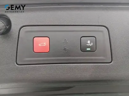 Photo 11 Peugeot 508  SW Hybrid 225 e-EAT8
