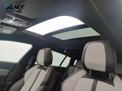 Photo 23 Peugeot 508  SW Hybrid 225 e-EAT8